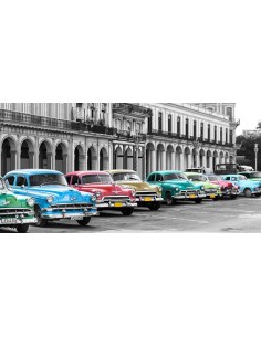 Autos estacionados en fila, La Habana, Cuba