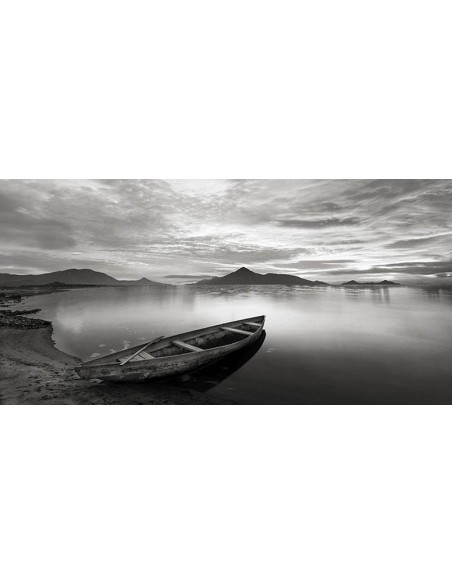 Atardecer en un lago, Escocia (blanco y negro)