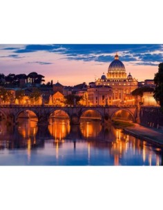 Vista nocturna de la Catedral de San Pedro, Roma