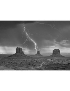 Tormenta en Monument Valley, Utah (blanco y negro)