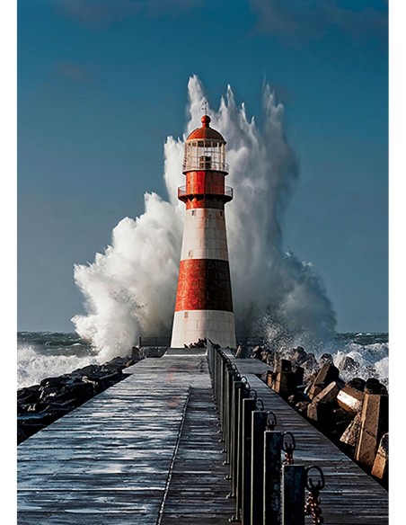 Faro en el mar Mediterráneo (detalle)