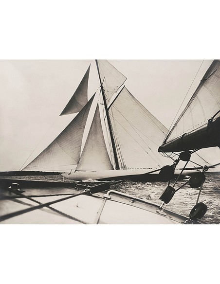 Vista lateral del yate Reliance, Copa América, 1903