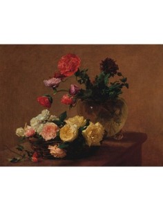 Amapolas en un jarrón de cristal y rosas en una cesta (detalle)